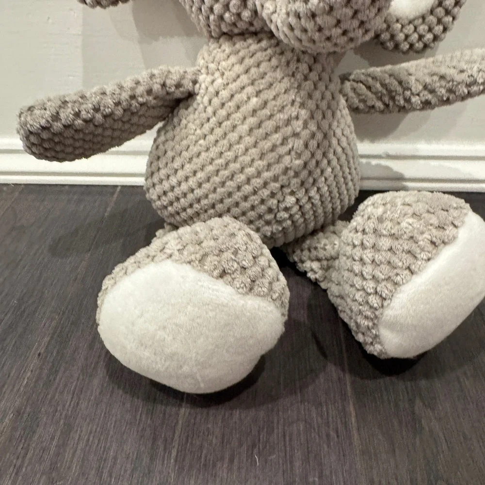 NWOT Go Dog Gray Elephant Plush Tough Dog Toy
